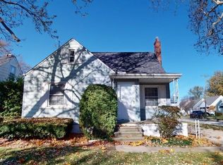 18055 Eastland St, Roseville, MI