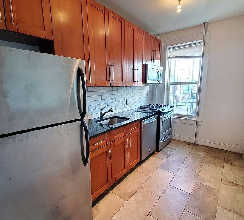 1st image of 46-12 30th Ave #2R