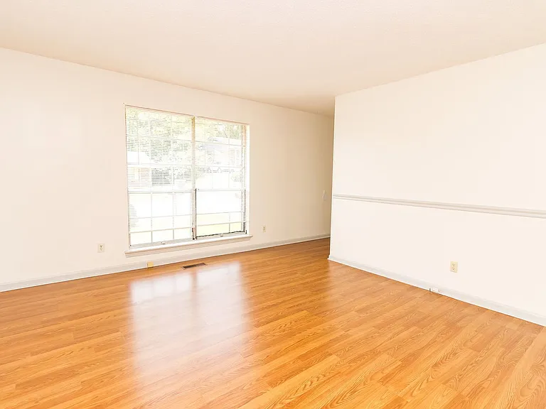 5781 Taggart Dr #5781 — Photo 7