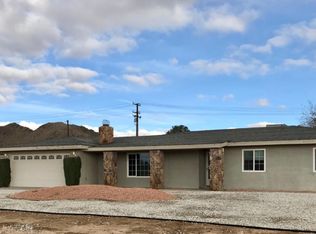 19260 Yanan Rd, Apple Valley, CA 92307