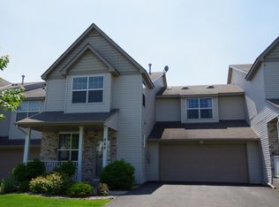 944 Conner St, Chaska, MN 55318