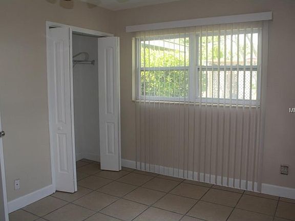 bedroom2