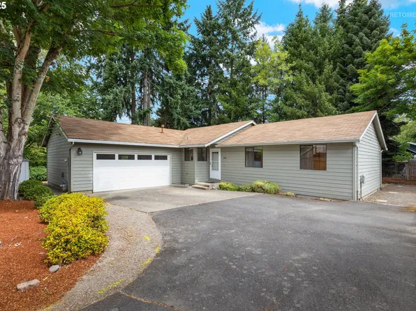1746 SE Brookwood Ave, Hillsboro, OR 97123
