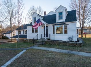 33 Lowell Rd, Pepperell, MA 01463