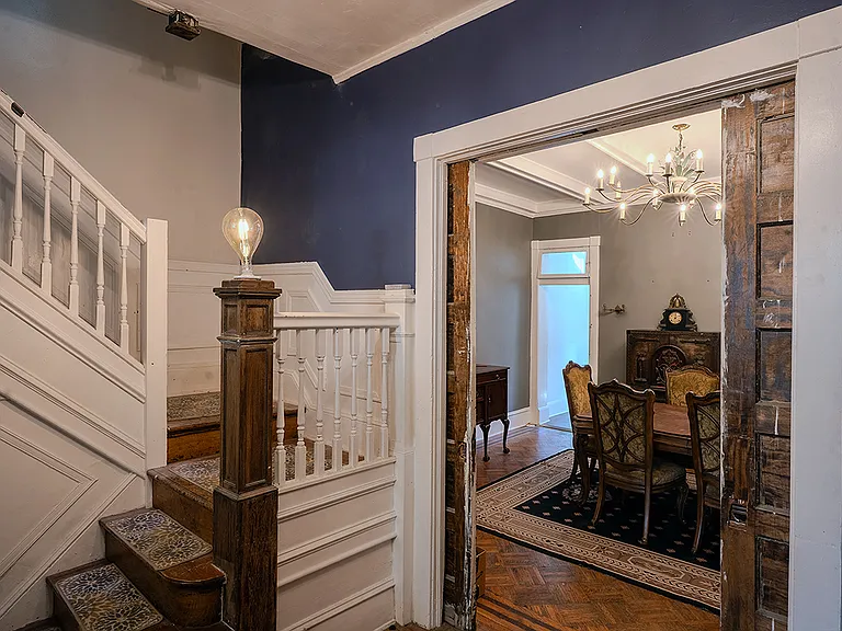 2222 Linden Ave — Photo 9