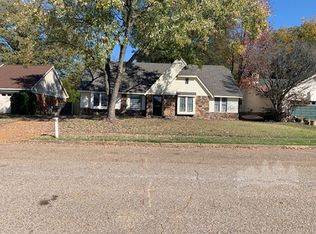 542 Bedlington Dr, Cordova, TN 38018