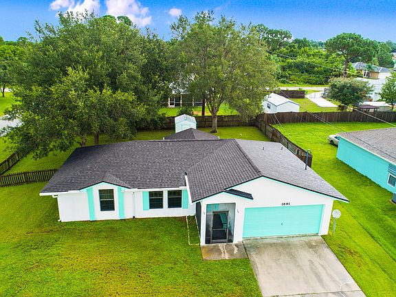 4th image of 1691 SW Malmo Rd