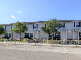 8431 McGirts Village Ln, Jacksonville, FL 32210