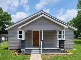 114 N West St, Decherd, TN 37324