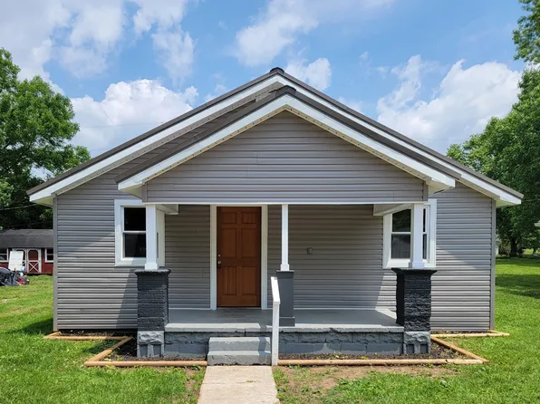 114 N West St, Decherd, TN 37324