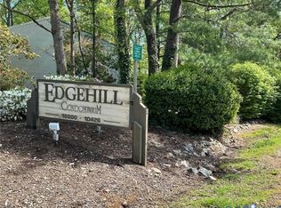 10396 Iron Mill Rd, North Chesterfield, VA 23235