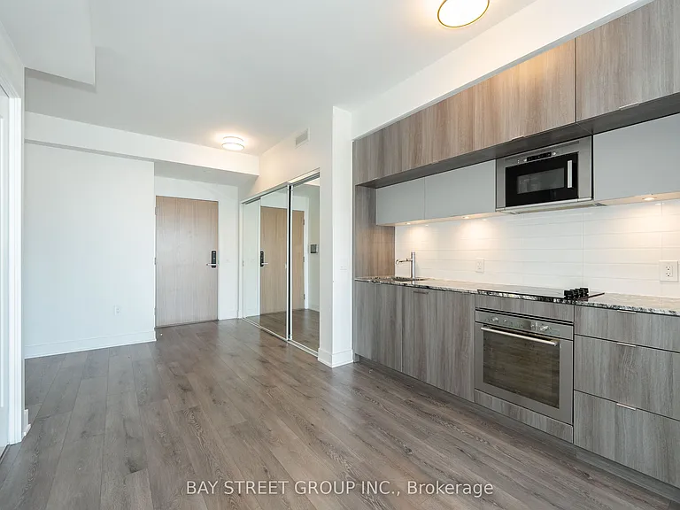 575 Bloor St E #3310 — Photo 10