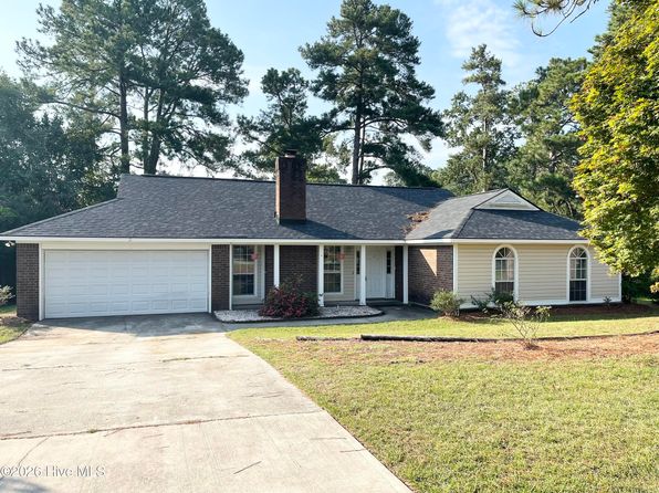 642 Clinton Way W