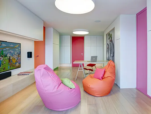 Rented by PocketBroker Inc | media 28