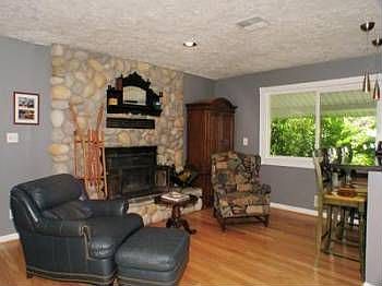 4th image of 19130 County Road 124