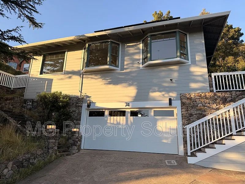 3 bed, 3.0 bath, 2634 sqft, $10,495 — Photo 1