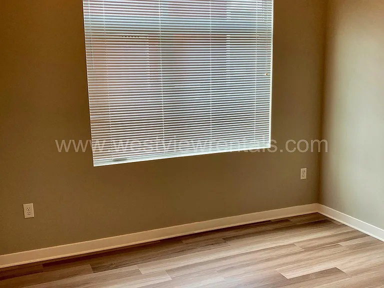1010 Railroad Ave — Photo 143