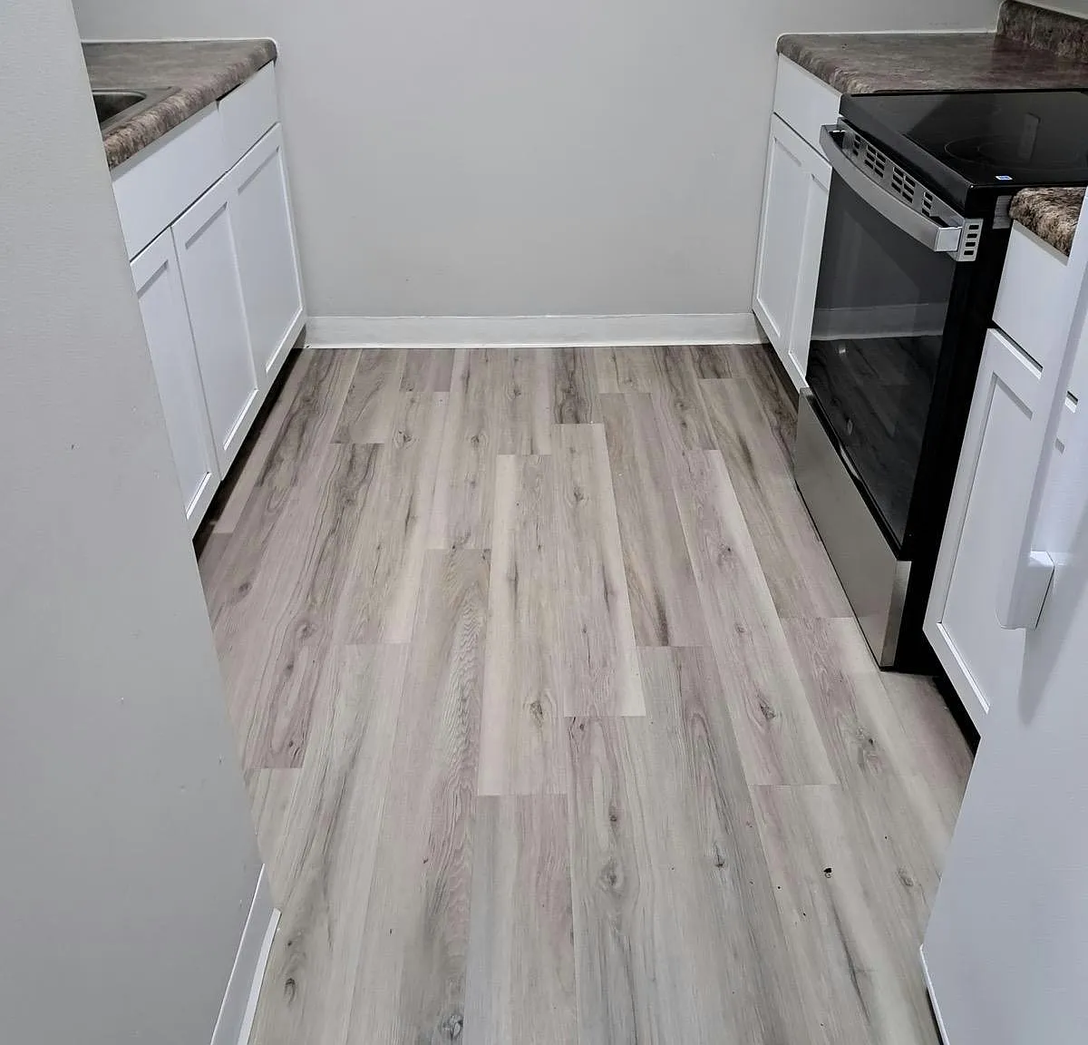 29 South Bradley Avenue — Photo 3
