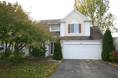 1st image of 440 Knoll Crest Dr