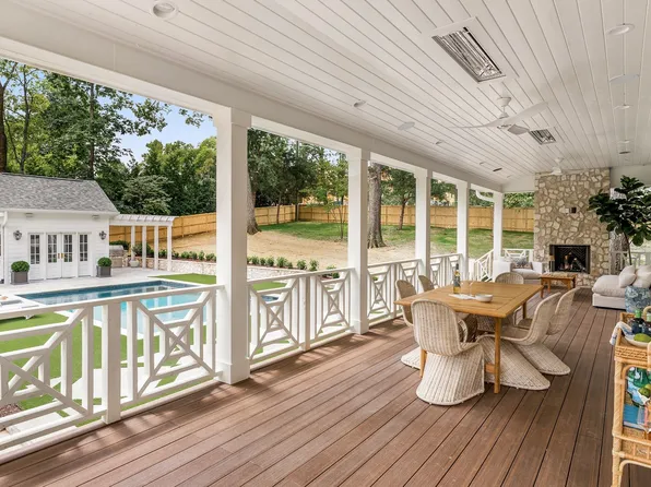 6137 Bresslyn Rd, Nashville, TN 37205