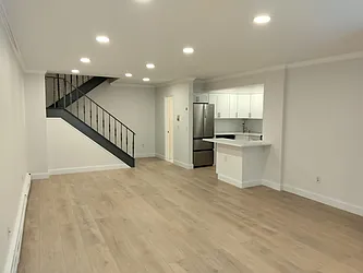 415 Bloomfield Street