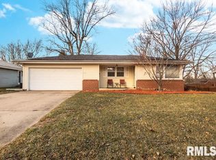 6419 N Imperial Dr, Peoria, IL 61614