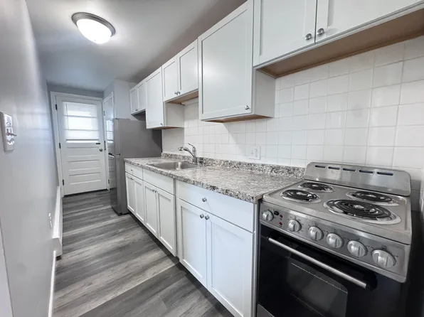 14 Curlew Rd #C, Quincy, MA 02169