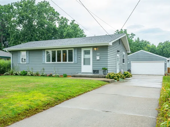 3201 E Ovid Ave, Des Moines, IA 50317