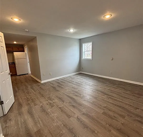 8011 W D Ave #C — Photo 3
