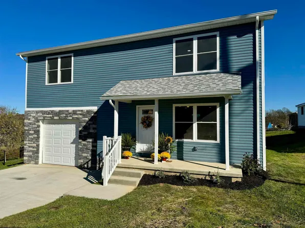 101 Sunshine Way, Fairmont, WV 26554