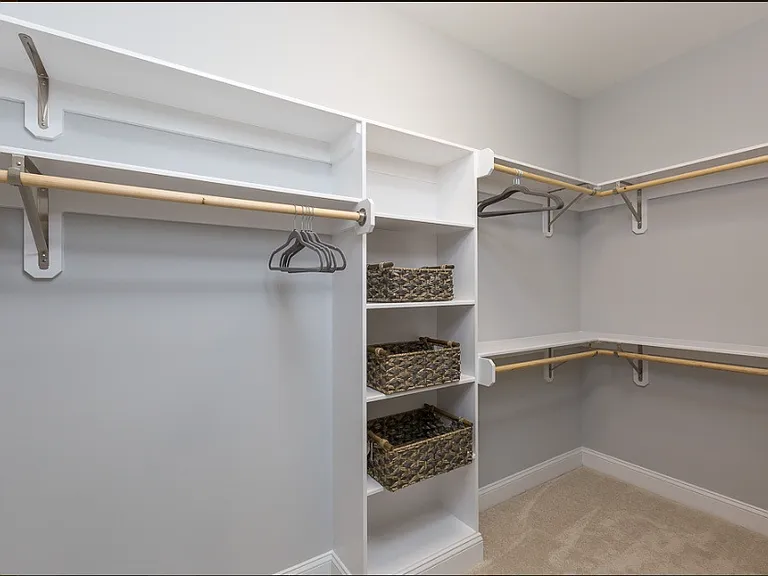 625 Connington Way — Photo 9