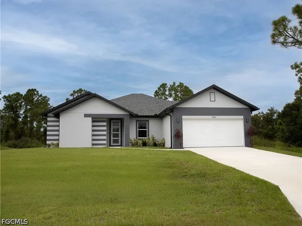 970 Grant Blvd, Lehigh Acres, FL 33974