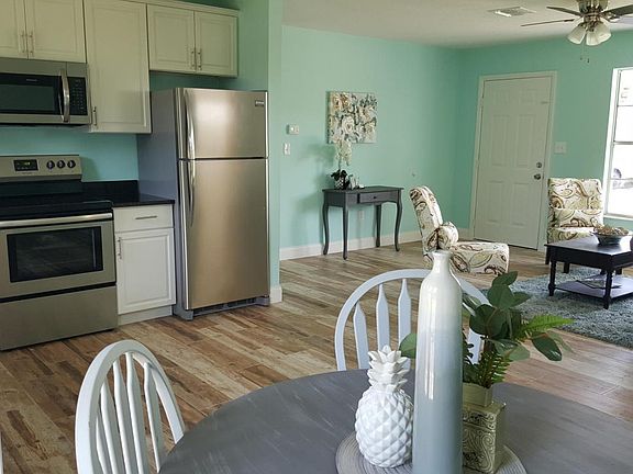 3rd image of 2676 Mohican Dr