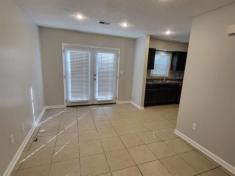 260 Timber Creek Ln SW — Photo 5