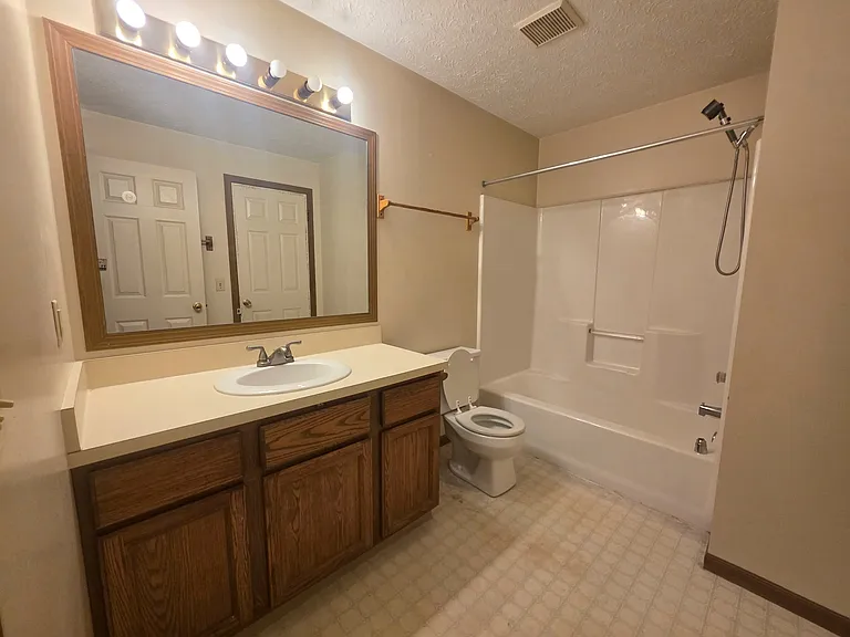 3686 Harris Ave NW — Photo 5