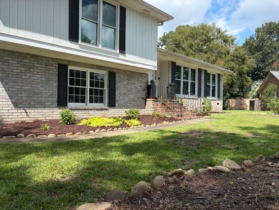 1736 Sulgrave Rd, Charleston, SC 29414