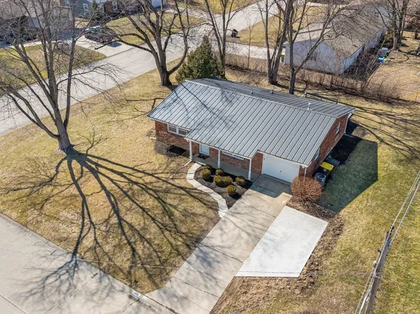 4605 Beechcrest Dr, Fort Wayne, IN 46835