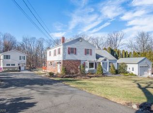 89 Quaker Ave, Randolph, NJ 07869