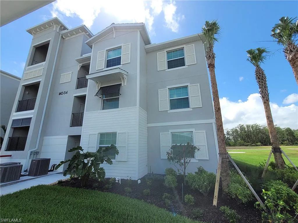 2 bed, 2.0 bath, 1154 sqft, $5,795 — Photo 1