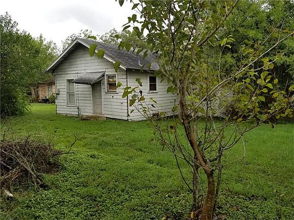 4th image of 421 Parker Dr