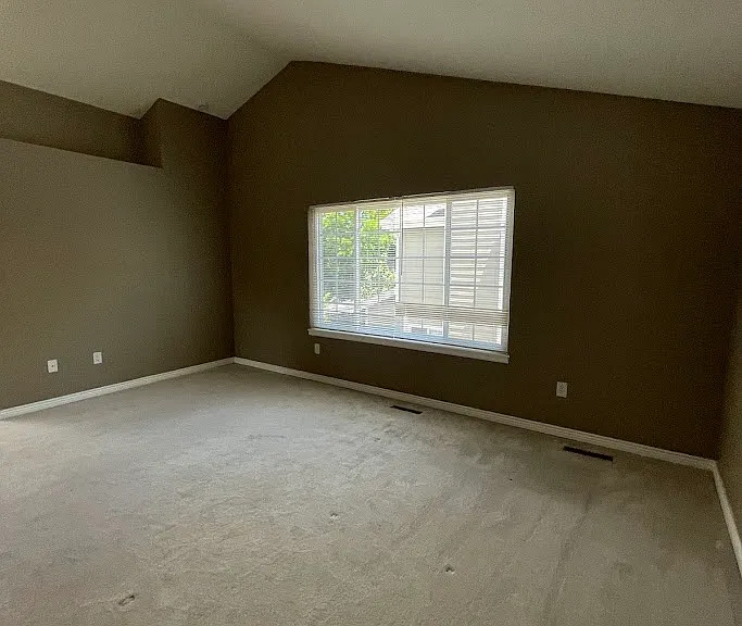 2348 S Gray St — Photo 31