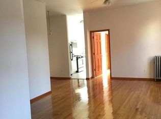 154 7th Ave #1, Brooklyn, NY 11215