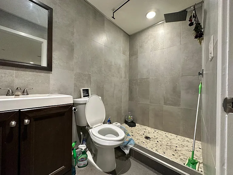 1422 N 7th St #1 — Photo 9