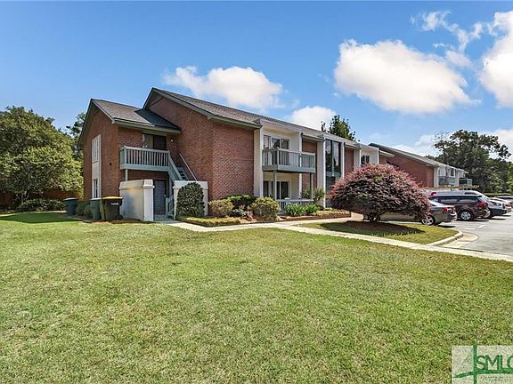 2nd image of 6401 Habersham St Unit 2D