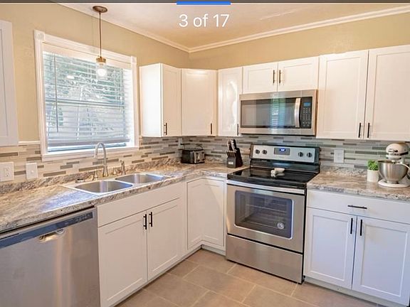 Updated kitchen and all stainless appliances. Kitchen has ventilation.