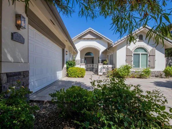2318 Edingal Dr, Bakersfield, CA 93311