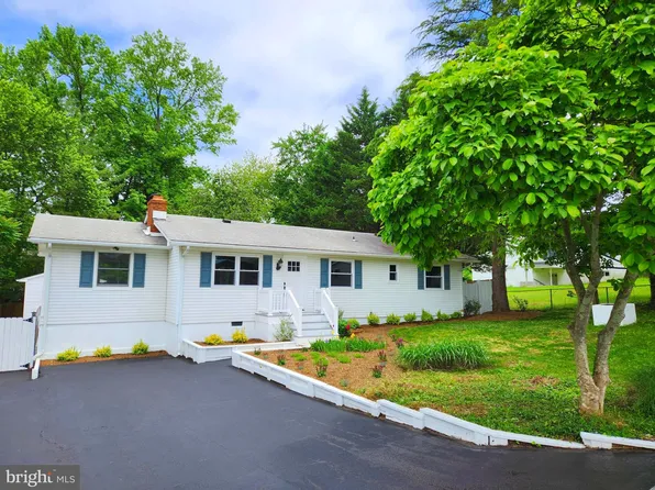 3685 8th Ave, Edgewater, MD 21037