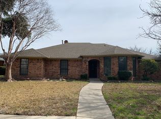1634 Silverleaf Dr, Carrollton, TX 75007