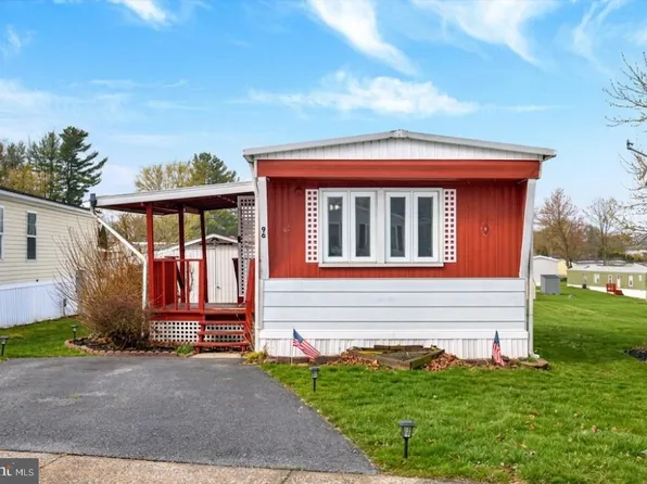 96 Buttonwood Dr, Dillsburg, PA 17019