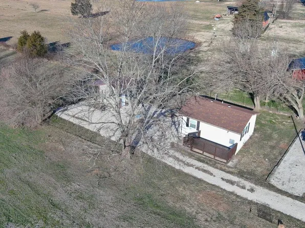 1985 Campbellsville Rd, Hodgenville, KY 42748